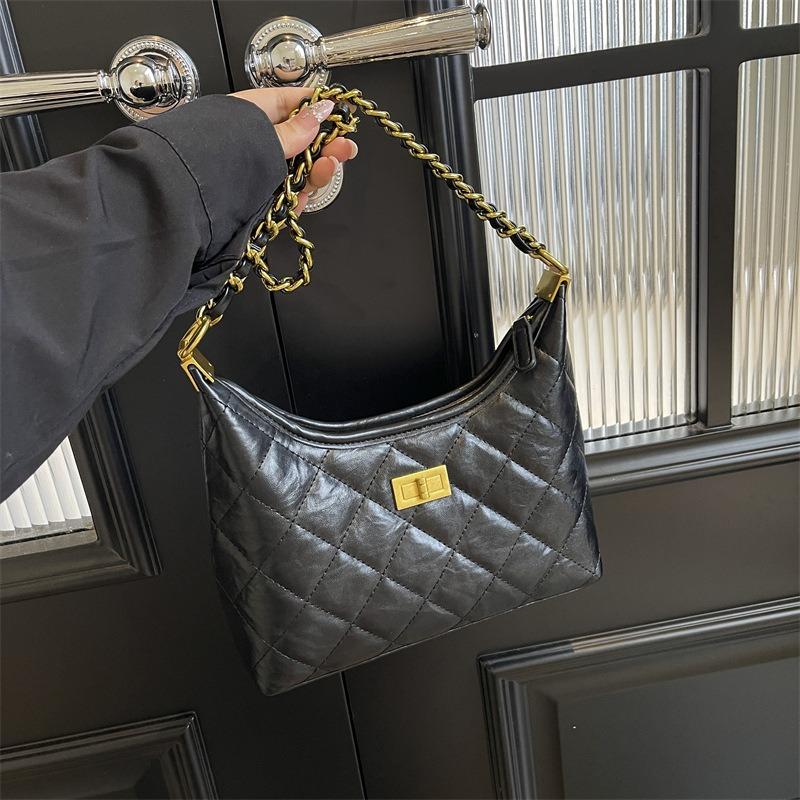 Retro Diamond Chain Tote Bag Women's New Commuter Versatile Underarm Bag Shoulder Messenger Bag