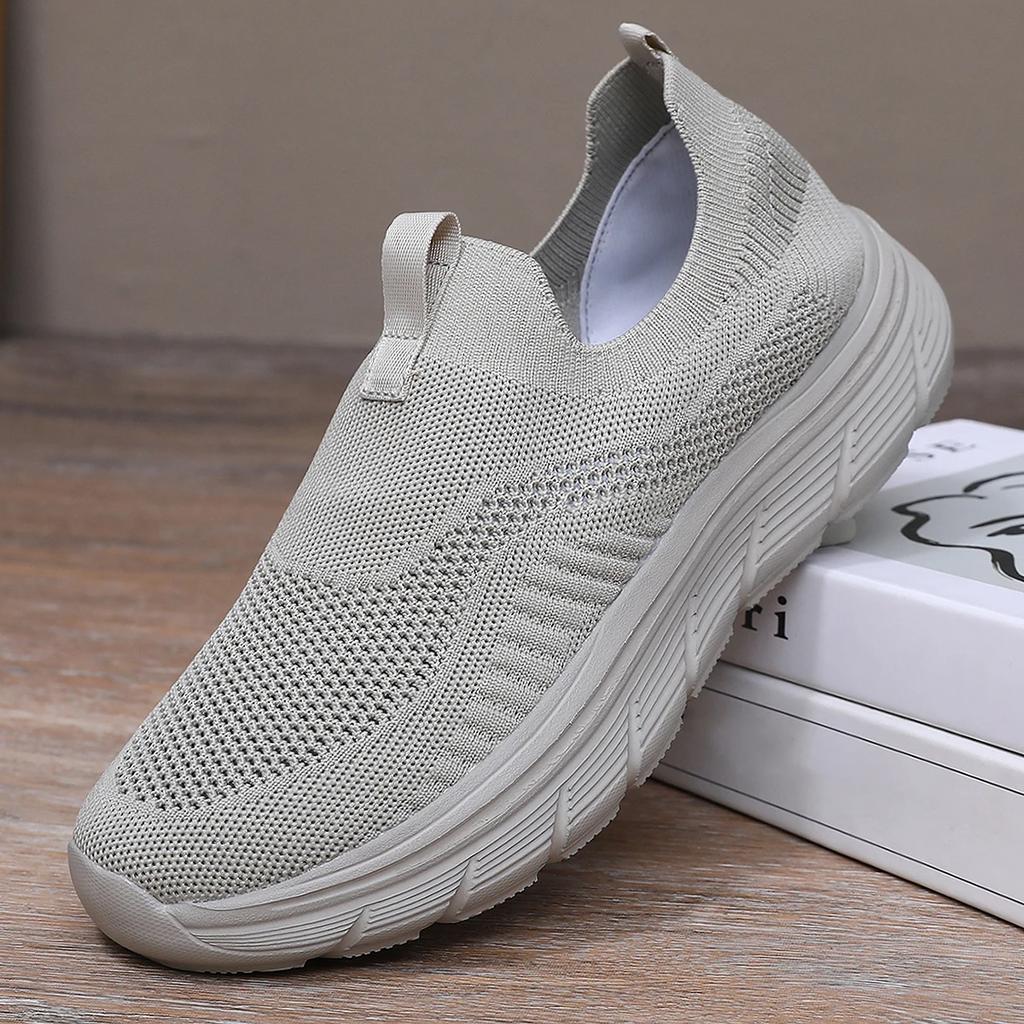Mens Walking Shoes Lightweight Breathe Casual Mesh Running Shoes Slip On Fashion Tennis Sneakers Comfort Gym Workout Trainers