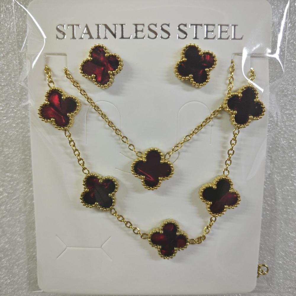 Set Nou de Bijuterii din Oțel Titanic – Colier, Cercei Trifoi cu Patru Frunze și Brățară cu Cinci Flori – Un Set de Bijuterii de Nișă High-end