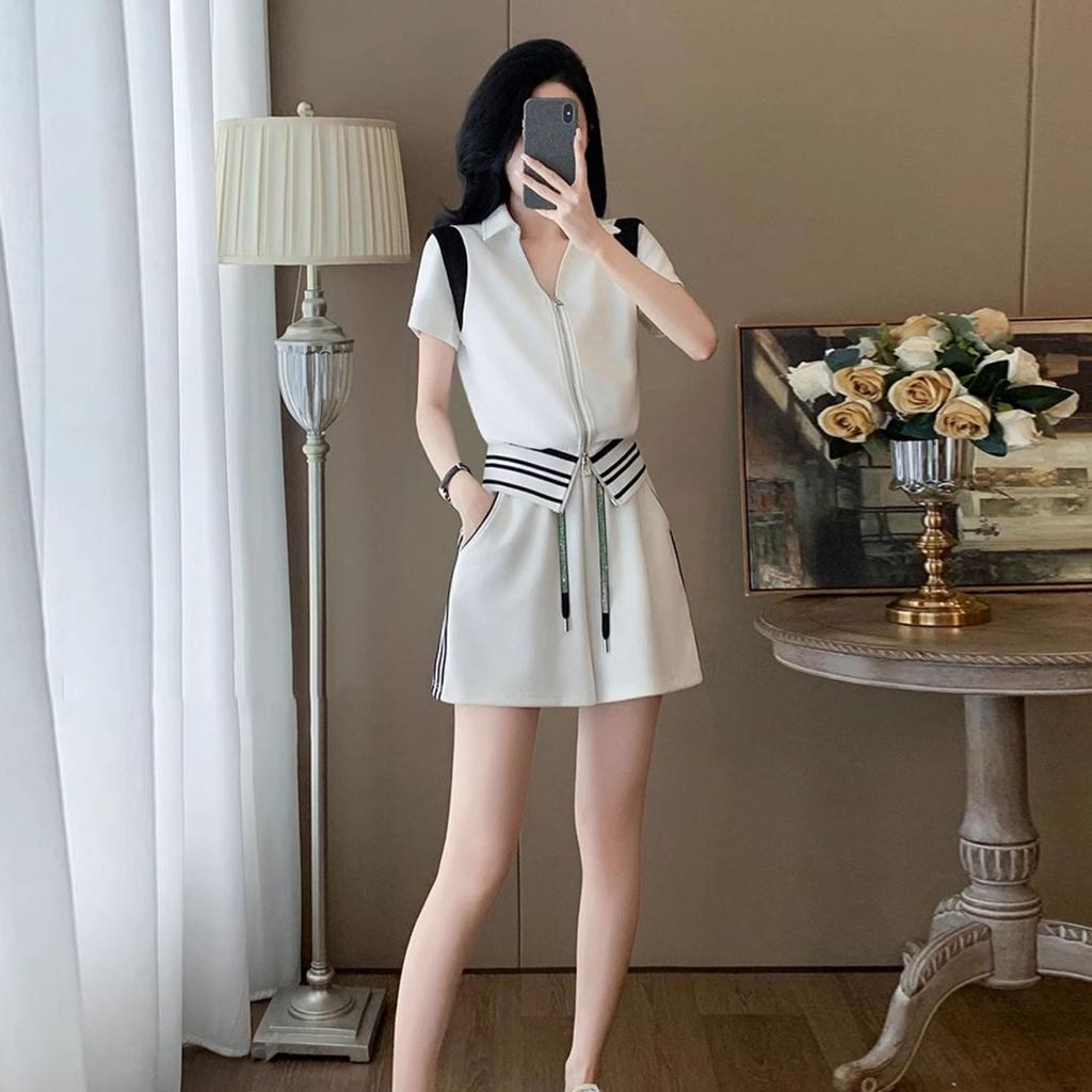High-end Casual Sports Suit for Women, Summer Fashionable Short-sleeved Shorts Two-piece Set