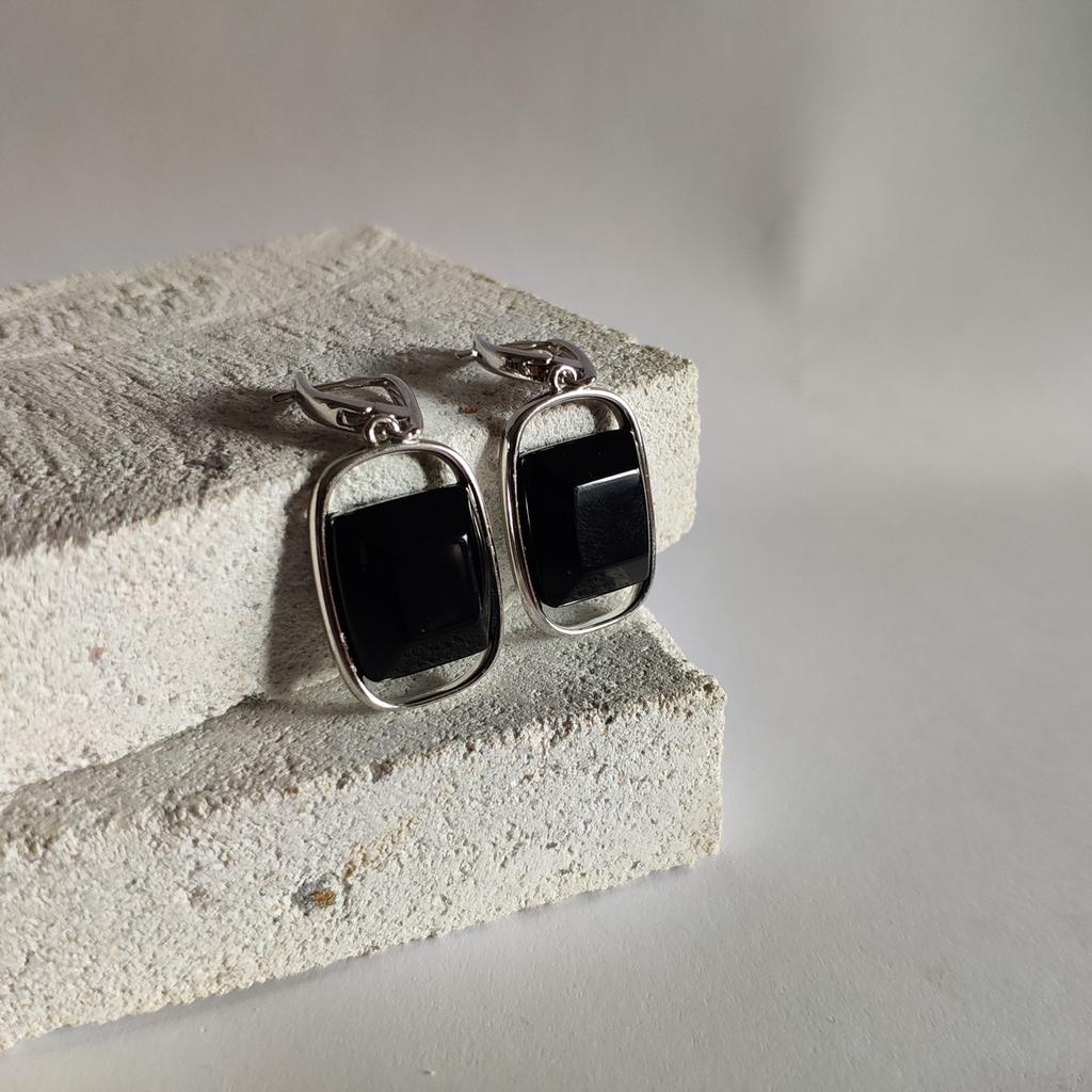 Doğal oniksli gümüş küpeler 23.175 karat (2125945)