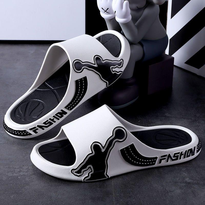 New men's slippers trendy student large size slippers men's home indoor and outdoor wear bath non-slip popular slippers