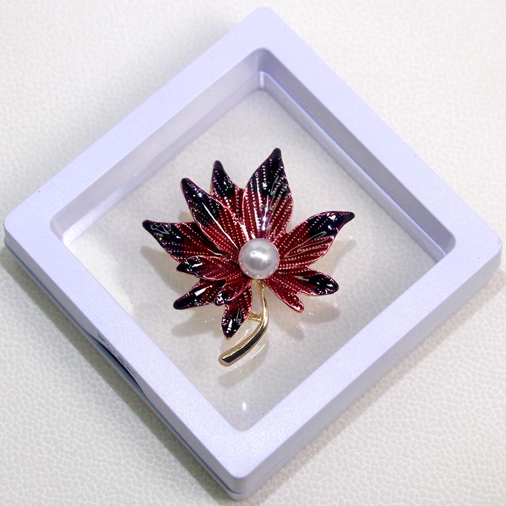 Exquisite Pearl Scarf Buckle: Rhinestone Butterfly Brooch & Bow