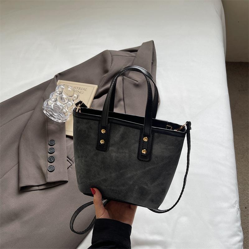 

Casual Women Shoulder Bucket Bags Ctrast Color Ladies Adjustable Crossbody Bag Purse Simple Portable Female Phe Handbags