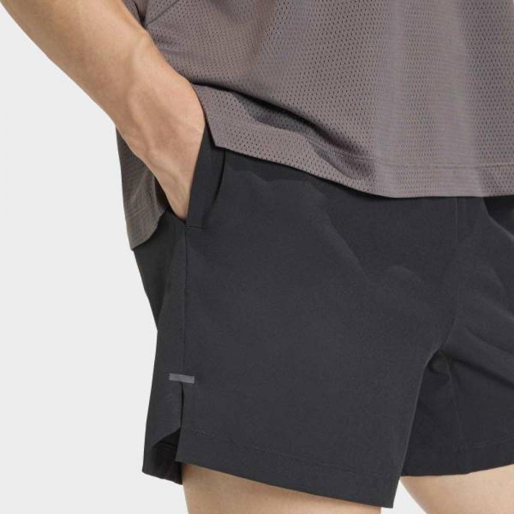 AdidaS Men S Climacool eSSential ShortS D4t