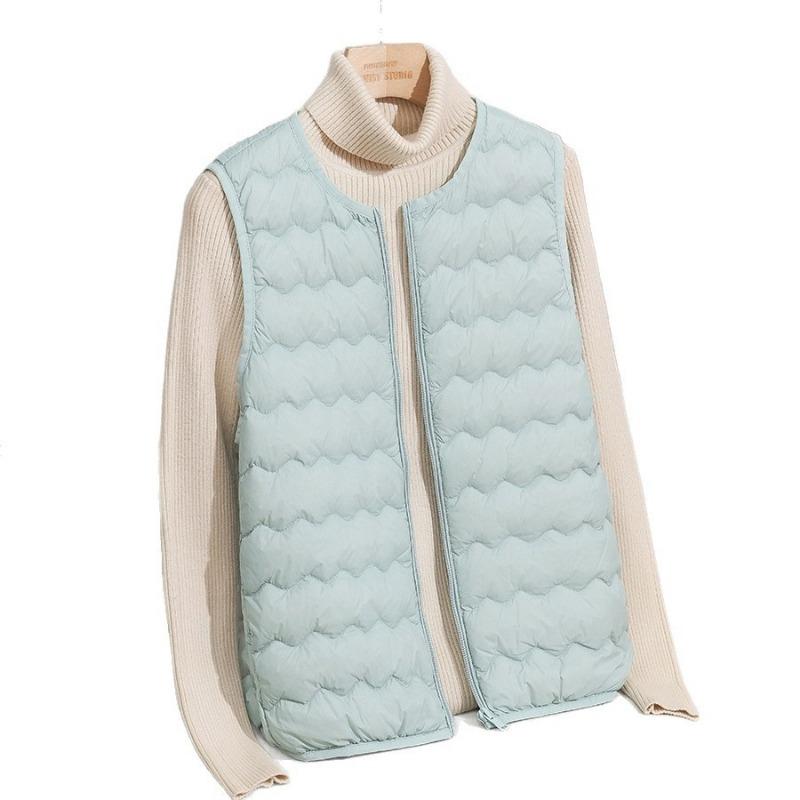 Autumn and Winter New Light Round Neck Wavy Quilting Line Winter Clothing Portable White Duck Down Vest Winter Jacket Tide