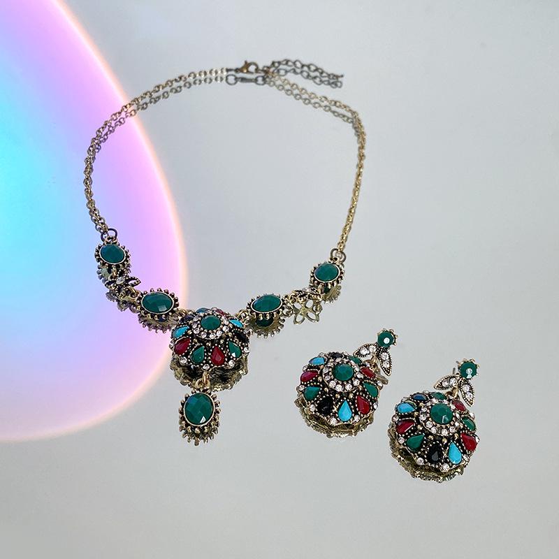 

Винтажное ожерелье с цветком из стразов - Ретро придворный стиль, ключичная цепочка в легкой роскошной моде