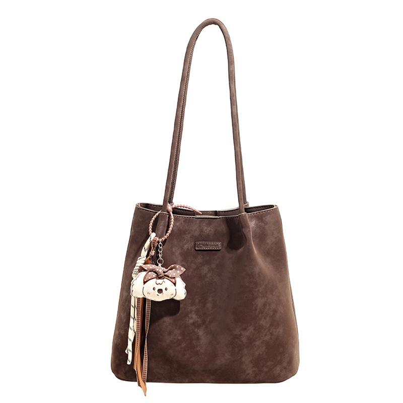 College students class tote bag women 2025 new trendy high-end shoulder bag large capacity fashionable versatile commuter bag