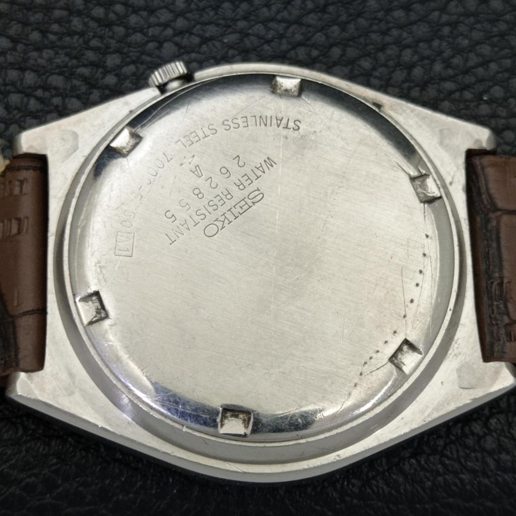 AUTOMATIC VINTAGE SEIKO 5 JAPAN MENS GREEN COLOR DIAL WATCH a701647-5 R206c-a701647