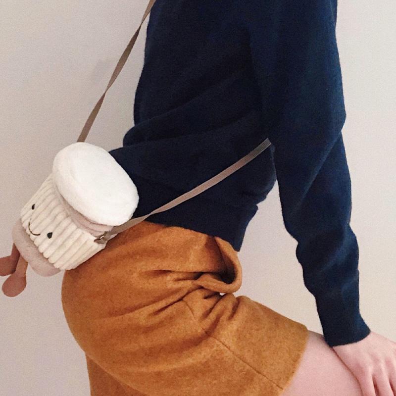 Soft Plush Woolen Bucket Bag For Women, Crossbody Shoulder Bag, Light Grey, Zipper Closure Ideal For Daily Use Characters)