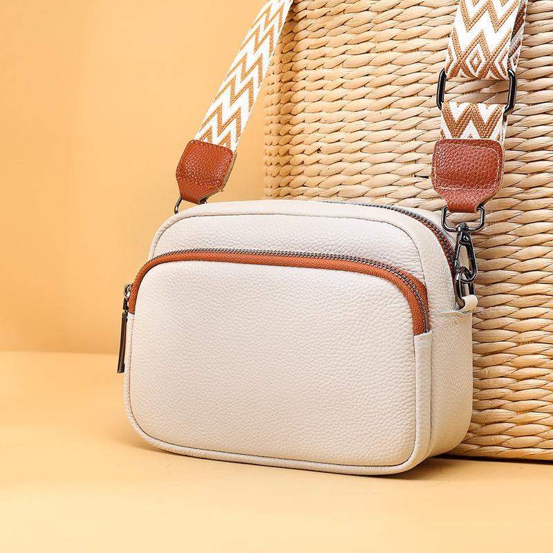 Women's Bag High-end Simple Messenger Bag First Layer Cowhide Versatile Shoulder Small Square Bag Niche Versatile Women's Bag