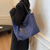 Einfache und großvolumige Denim-Canvas-Tragetasche Damen neue vielseitige Schultertasche tragbare Mode-Einkaufstasche Tide