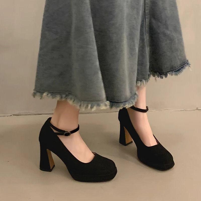 Temperament thick heel high heels women's new spring and autumn French style small man one-word buckle Mary Jane single shoes