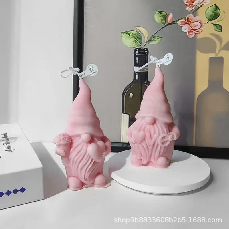 Hold Love Dwarf Candle Silicone Mold 3D Crafts Dwarf Statue Plaster Resin Mould DIY Soap Candle Making Tool Valentine's Day Gift