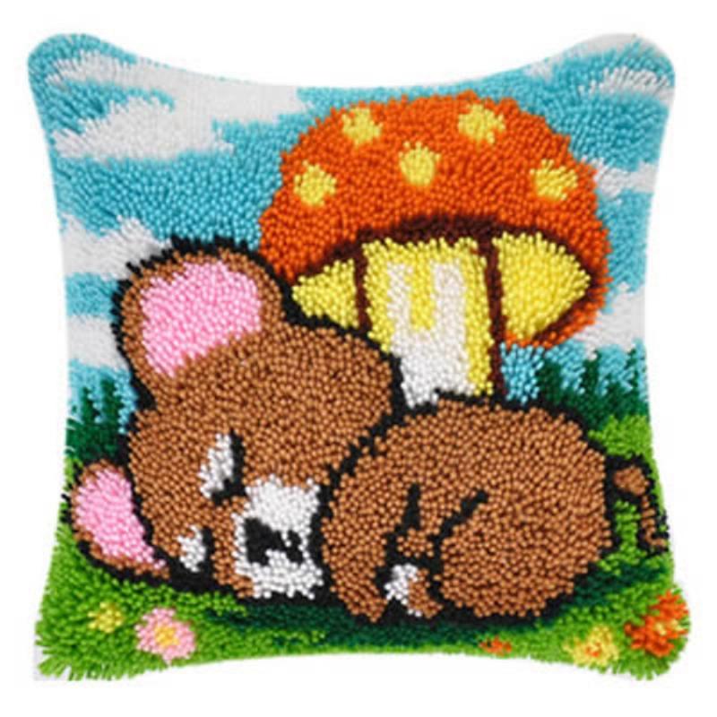 Cartoon Embroidery Latch Hook Knitted Embroidered Pillow Knooppakket Cute Animal Latch Hook Rug Kits Smyrna Package Carpet DIY