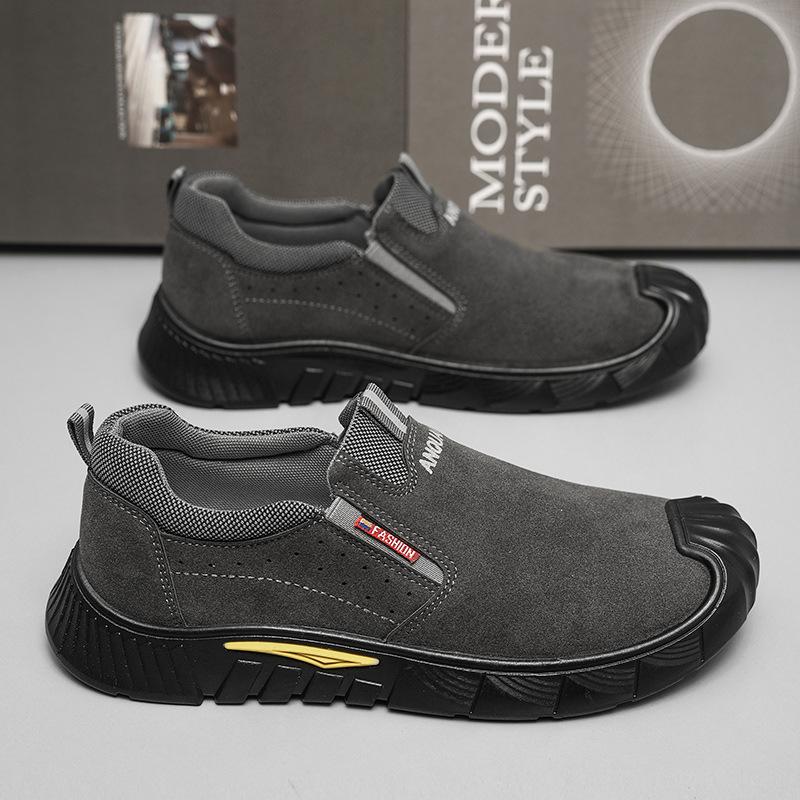 Soft-soled Men's Shoes Autumn New Low-top Labor Insurance Shoes Men's Fashion Wear-resistant Work Shoes Black Versatile Casual Shoes
