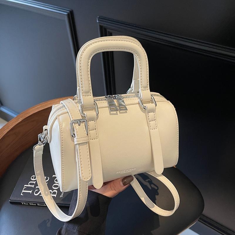 This Year's Bag Women's New Messenger Bag Women's Fashion Handbag
