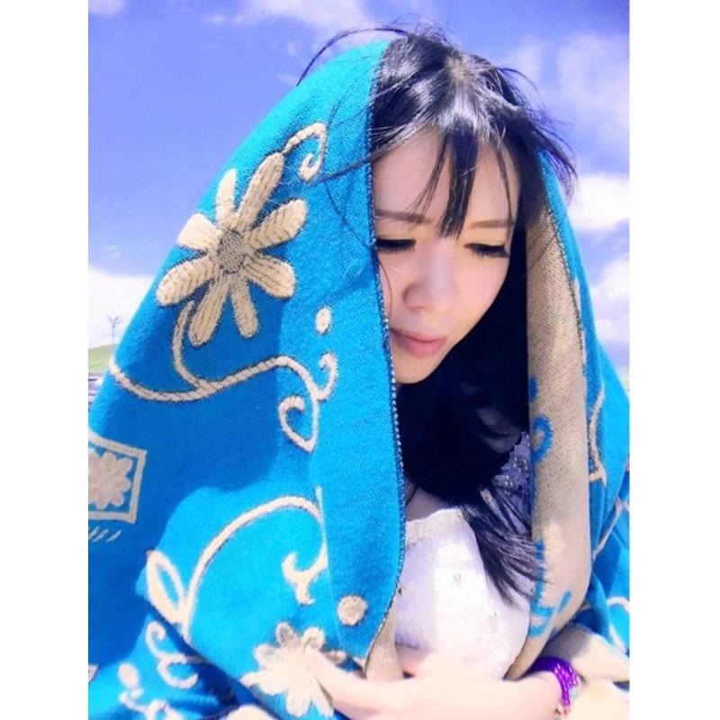 Nepalese shawl, warm in autumn and winter, Xizang scarf for women, big cloak thickened in winter, dual-use.