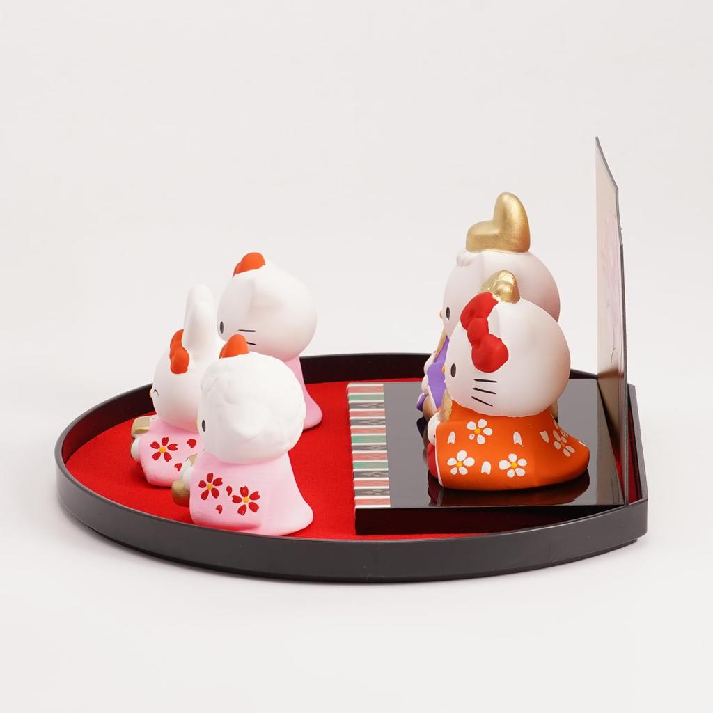 Fukubeya Seto Ware Hello Kitty Decorative Hina Set of Ceramic Hina with Folding Screen and Perfect for Hinamatsuri Seasonal Decorations Dolls, 5,