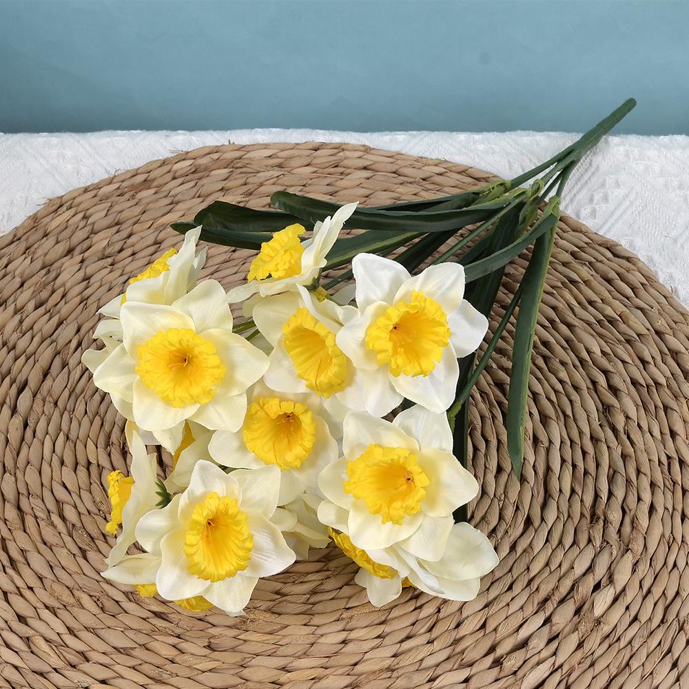 New Large 7-Prong Daffodil Artificial Flower for Wedding, Photography, and Living Room Decor.
