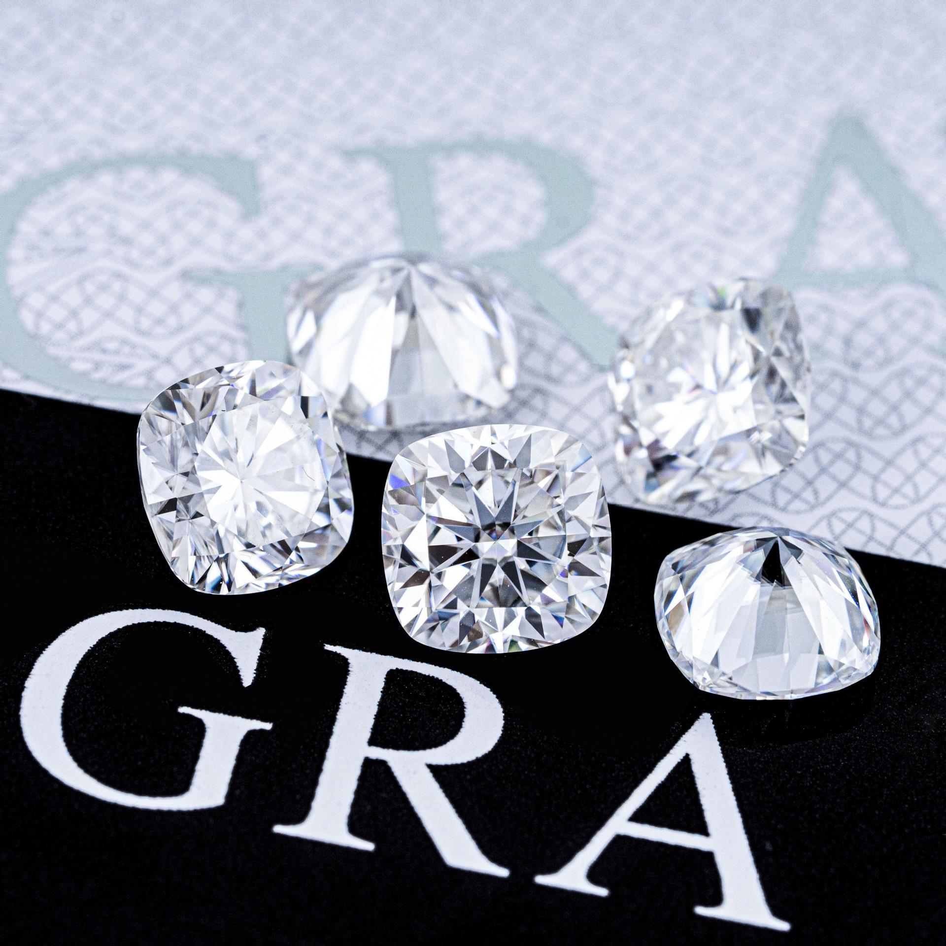 Super White D Color Moissanite Cushion Shape Loose Stone 6.0mm (1ct)