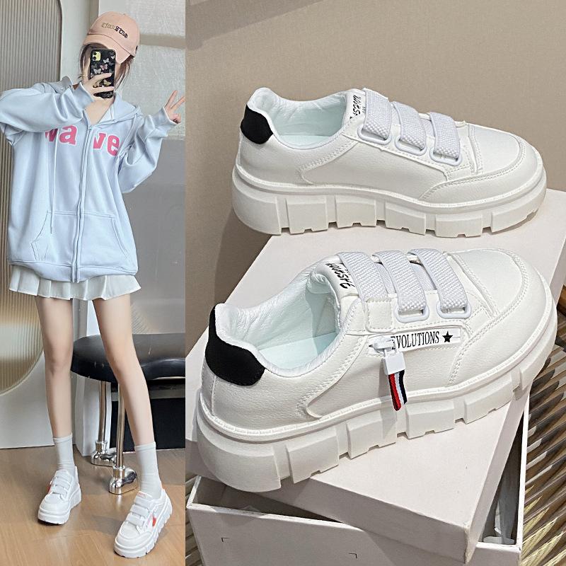 2025 Little White Shoes Women's Spring New Korean Version Ins Female Students' Leisure Sports Versatile Board Shoes Street Shot XT165