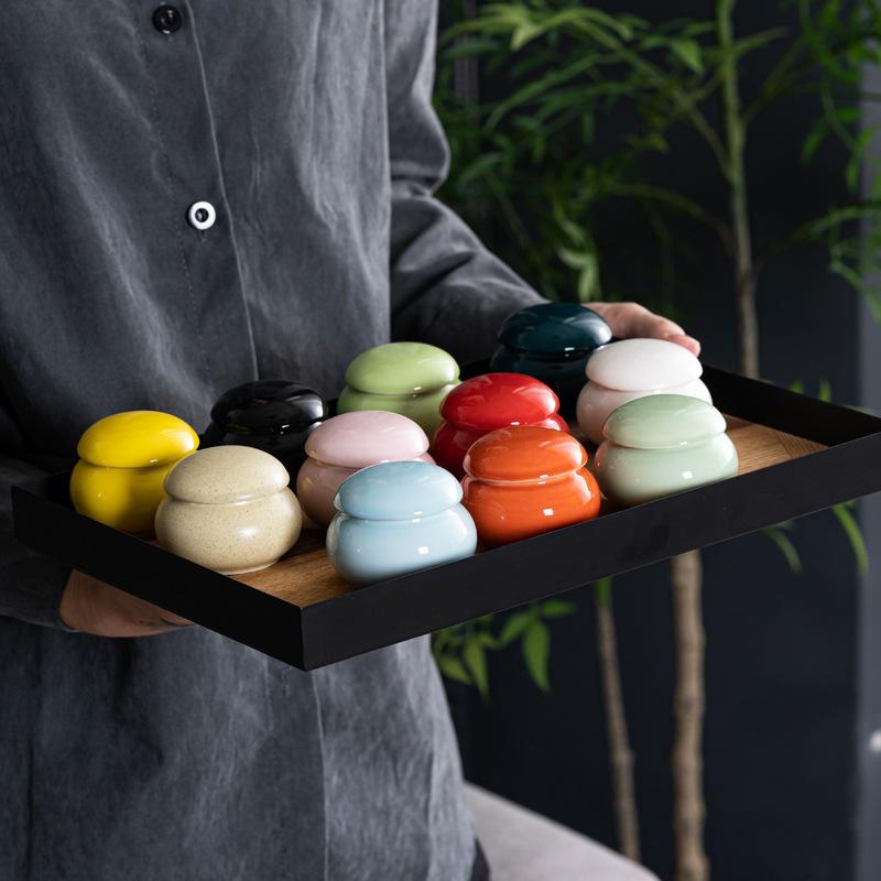 Creative Portable Mini Ceramic Tea Canister Moisture-Proof Sealed Porcelain Storage Jar Small Pill Storage Bottle Home Decor
