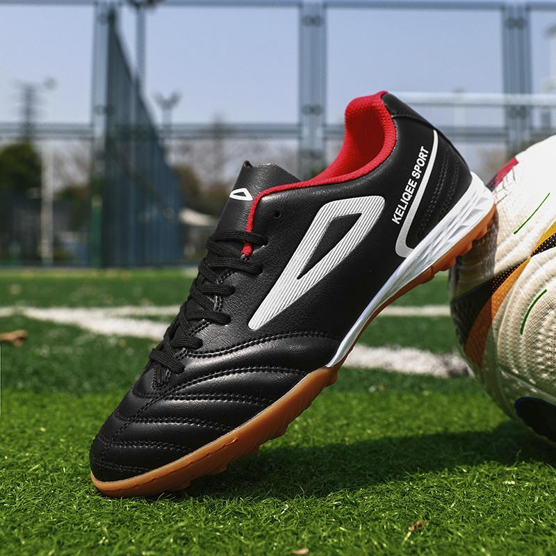 New Men Football Boots Indoor Futsal Soccer Shoes Ultralight Wholesale Professional Training Unisex Breathable Drop Shipping