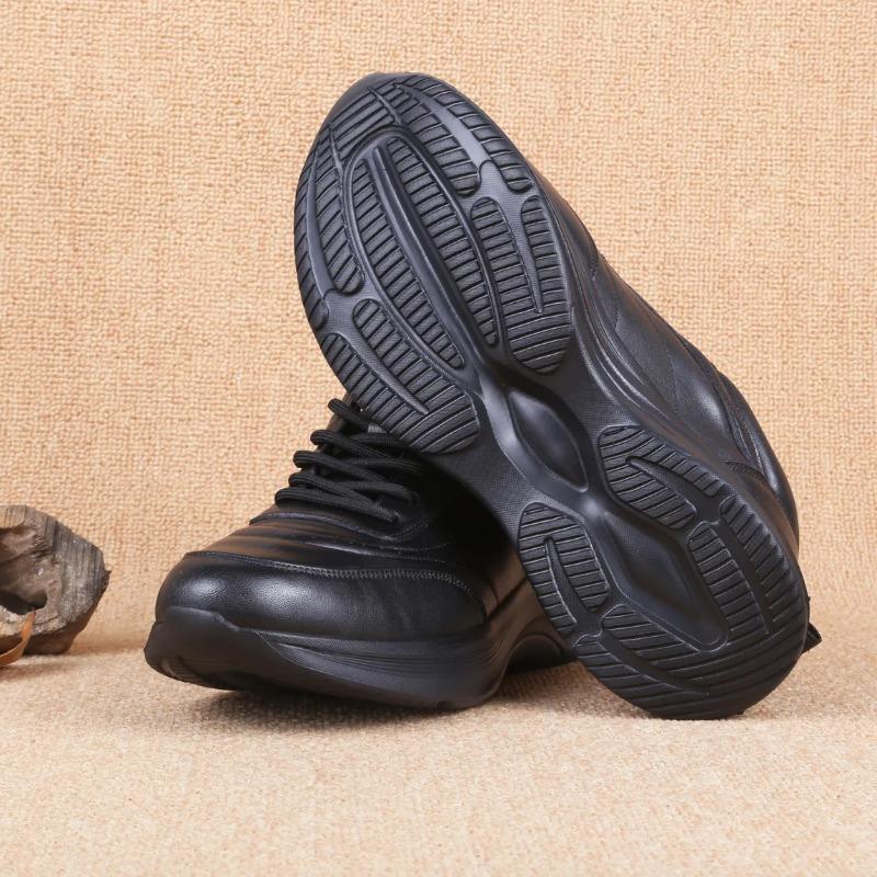 New Leather Shoes Men Leisure Outdoor Athletic Trekking Sports Running Anti-slip Soft-sole Lace-Up Sneakers Business Lightweight