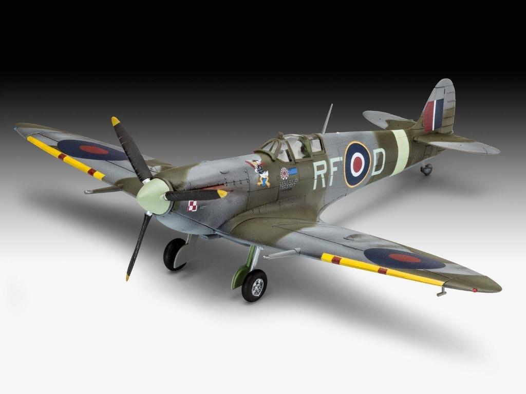 German Revell Scale Royal Air Force Spitfire Plastic Model Kit 03897 1/72 Mk.5b
