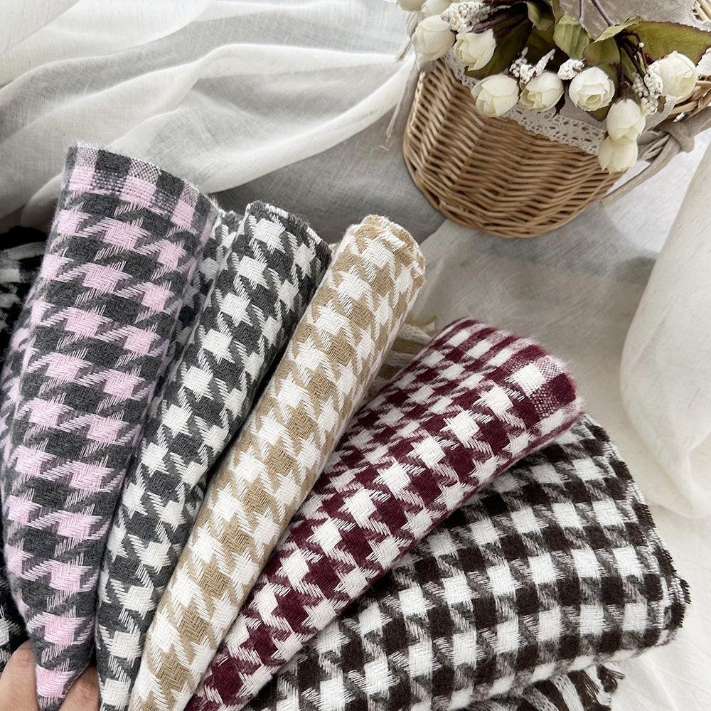 Imitation Cashmere Houndstooth Scarf for Women in Autumn and Winter Versatile Tassels and Skin Friendly New Plaid Scarf Thickened Shawl