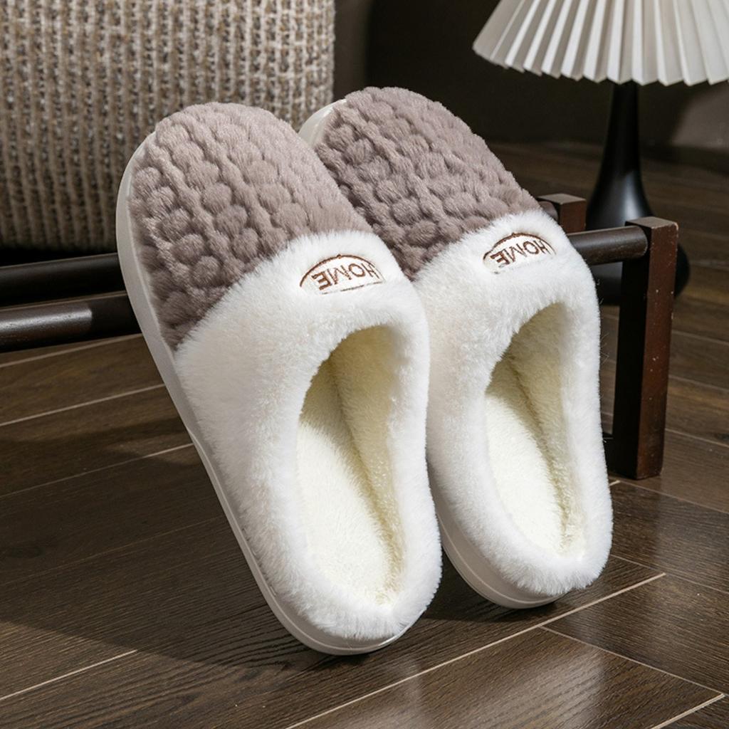 Cotton Slippers for Women in Winter, Anti Slip and Warm for Indoor Use, and Home Fur Slippers for Women