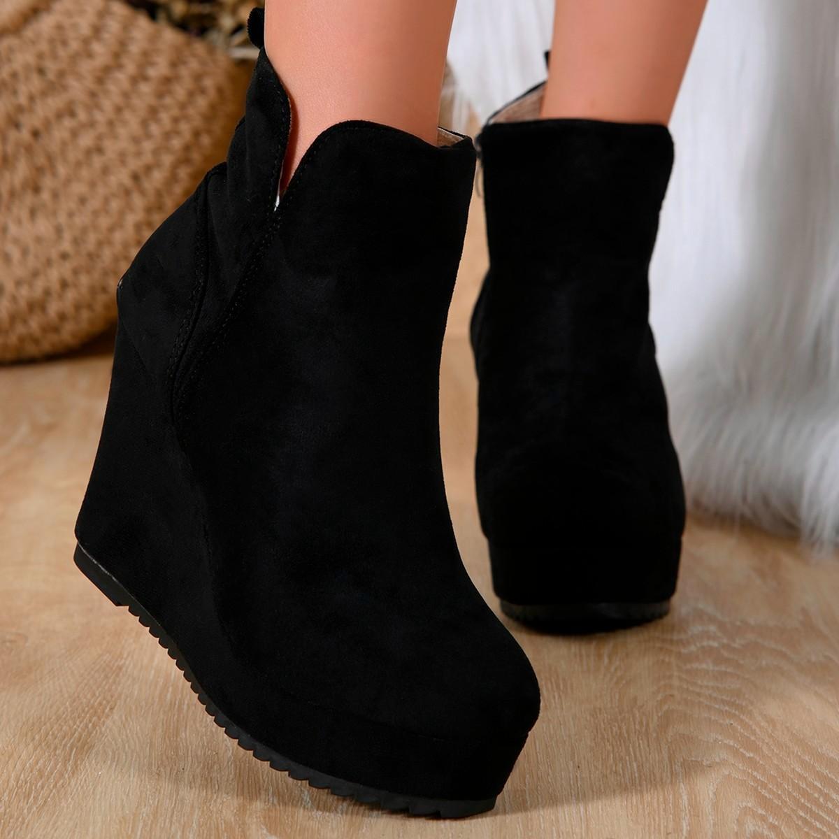 

Женские замшевые ботильоны на танкетке, зимние ботильоны на платформе с боковой молнией, обувь на толстой подошве в европейском стиле для женщин 40 чёрный