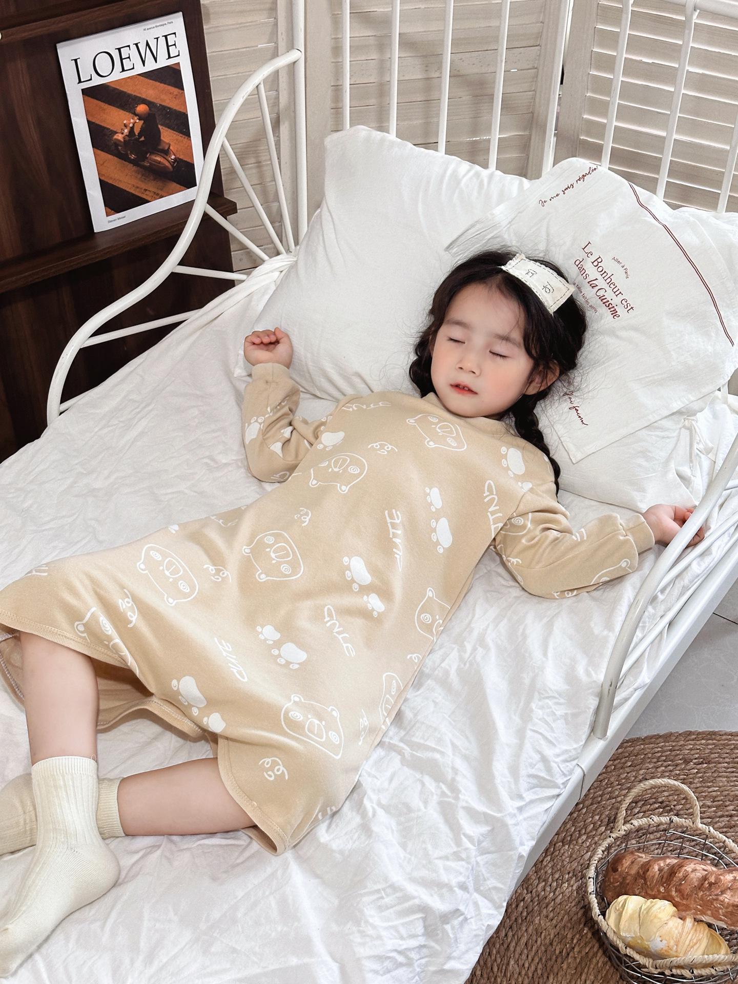 

Халат для новорожденного: Детская весенне-осенняя домашняя одежда и пижамы 80 cm