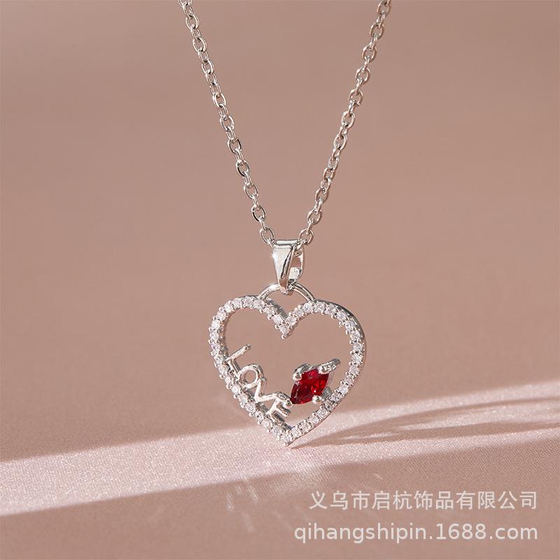 Love Necklace Women'S Simple, Fresh And Natural Versatile Love Zircon Delicate Necklace Jewelry