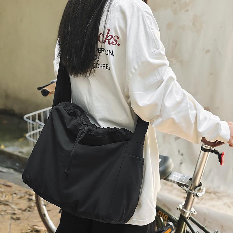 Cloth bag women's canvas bag women's shoulder student literary Korea simple and versatile large-capacity messenger bag