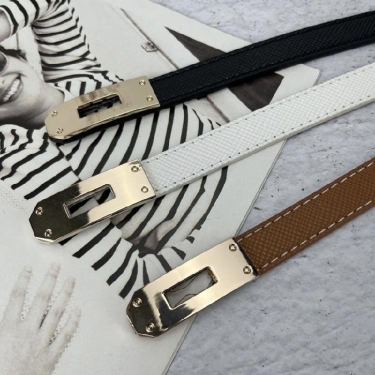 Sleek Waistband Adjustable Metal Buckle Belt for Women Lightweight Design for Comfort and Style