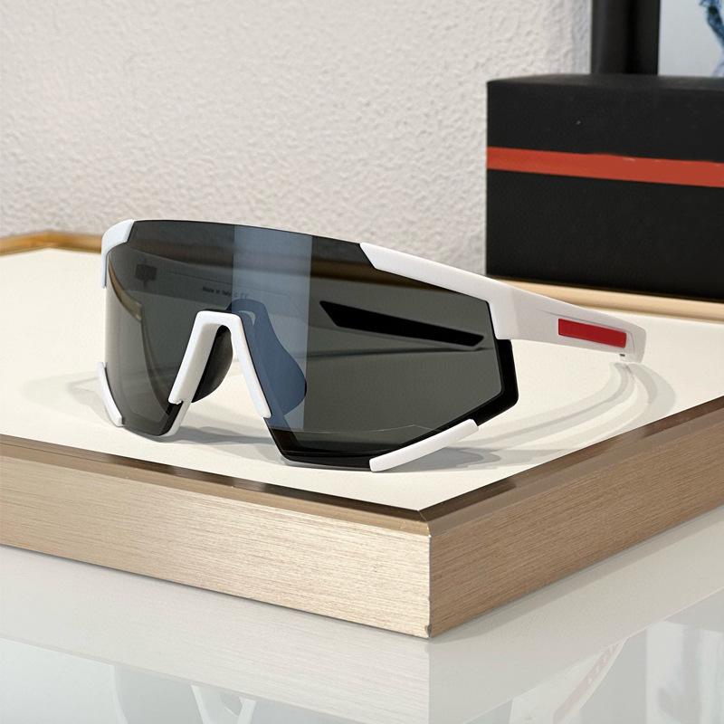 Gafas de Sol Deportivas Modernas para Mujer con Montura Grande a Prueba de Viento - Moda Unisex 04W