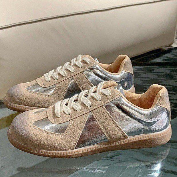 Silver German training shoes women's autumn 2025 new sports and leisure heightening board shoes versatile little white shoes women's single shoes