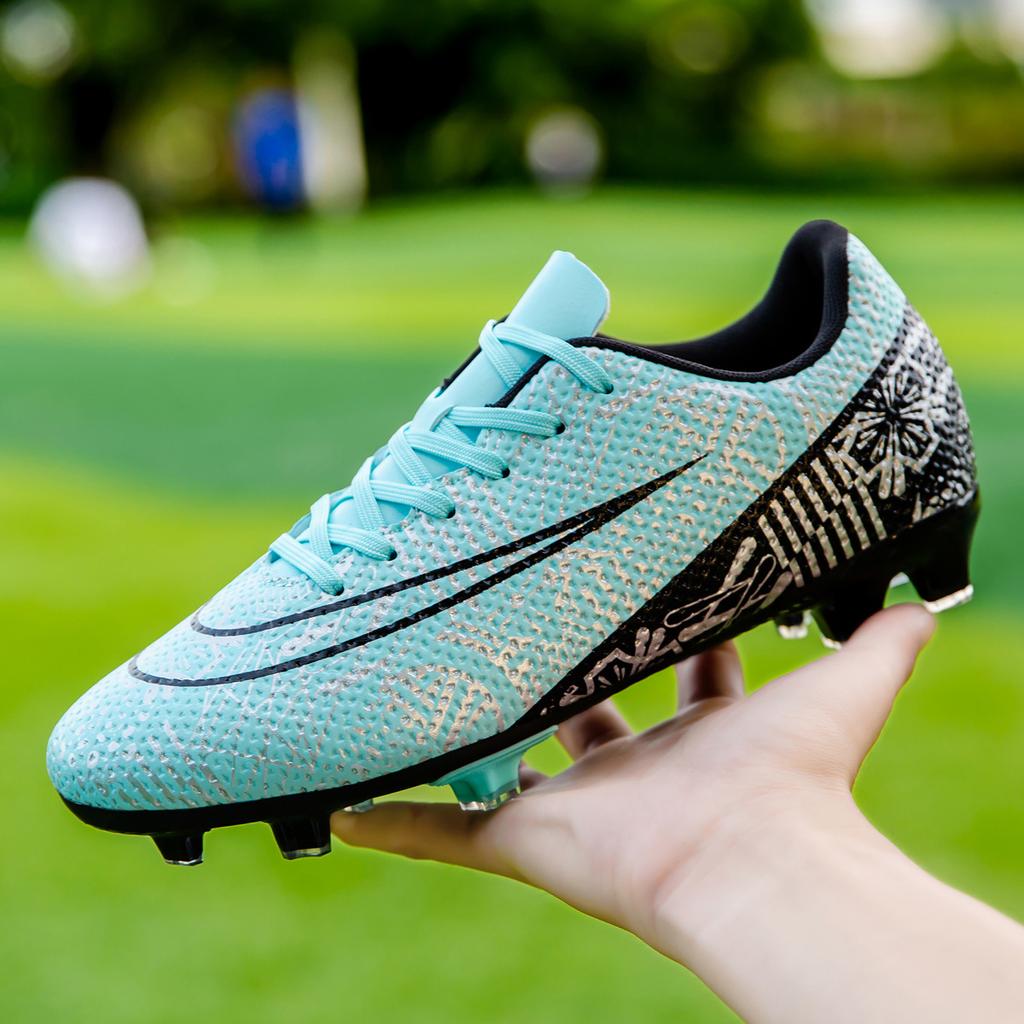 Large Size Low Top Football Shoes Broken Nails Artificial Turf Spikes Boys And Girls Students Training Football Shoes