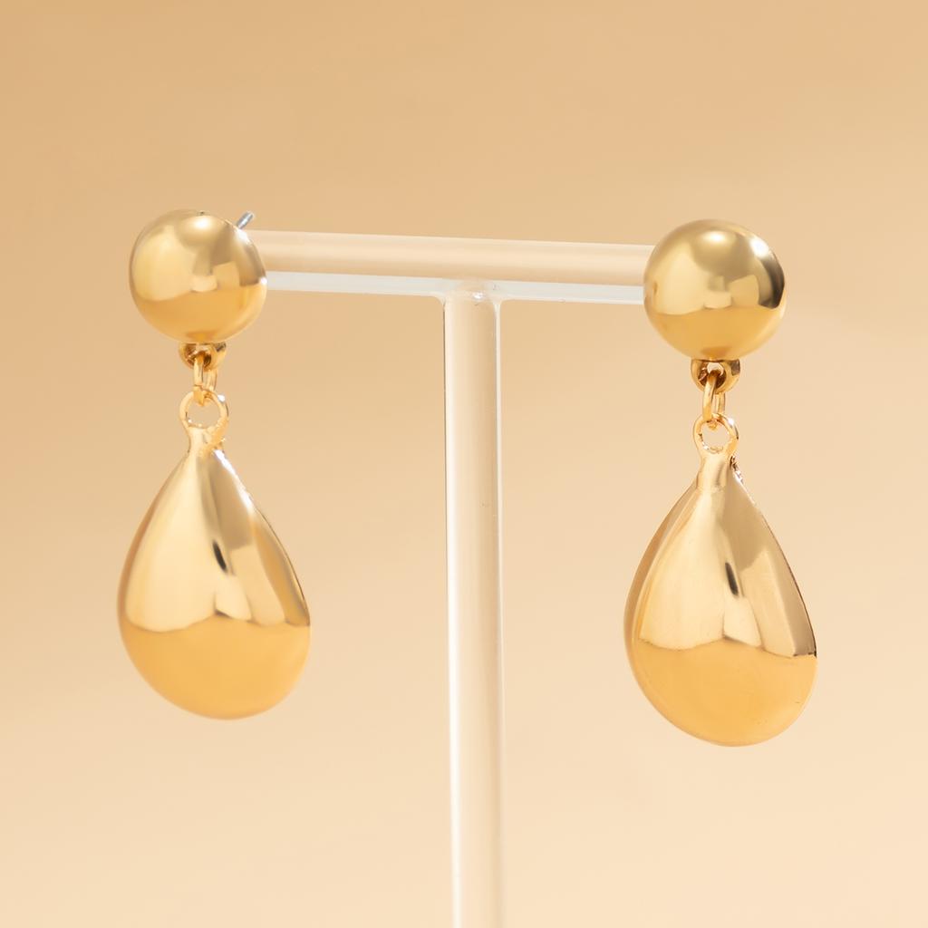 Elegant Water Droplet Pendant Earrings for Women Trendy Charms Large Drop Earrings Female Accessories 2026 Fashion Jewelry Girls