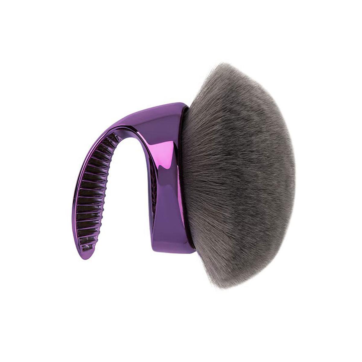 

New Body Brush - For Body Makeup And Foundation - Self-Blending Applicator - Durable Bristles