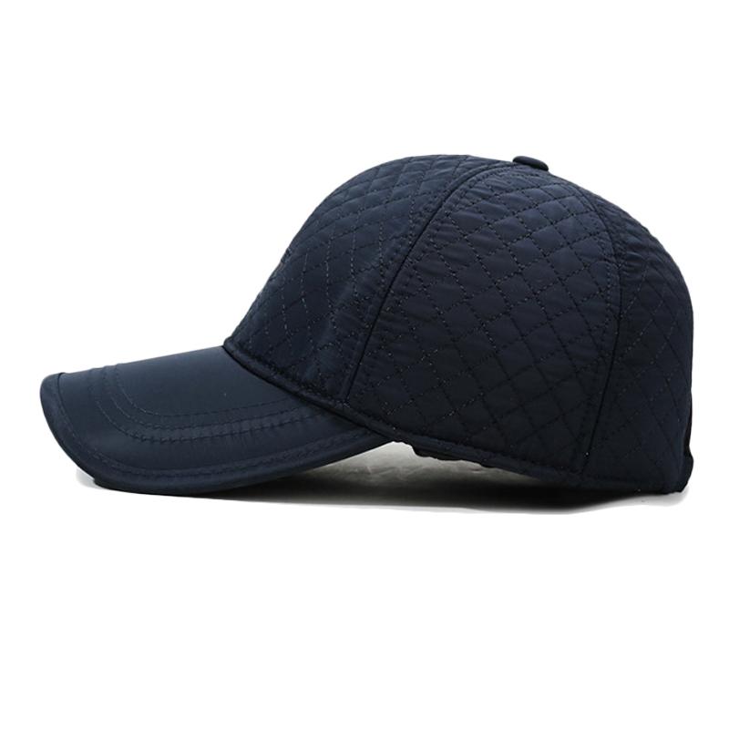 Herren Warme Ohrenschutzmütze Outdoor Stickmütze Winter Mittelalterliche und Ältere Dicke Kälteabweisende Baumwollmütze