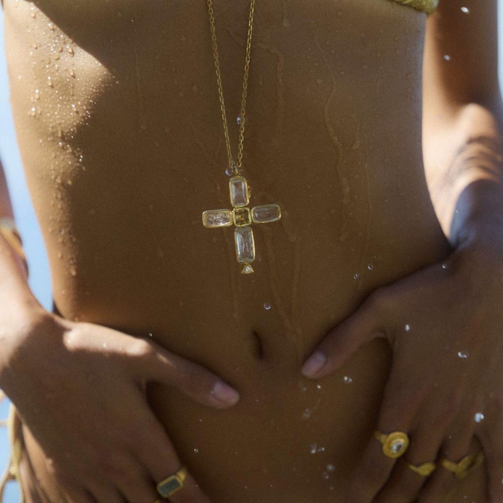Overseas Retro Light Luxury Cross Necklace Copper Diamond-Encrusted Pendant Small Diamond Exquisite Niche Design Copper Woman