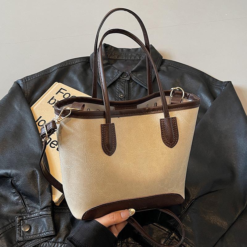 Work Commuting Underarm Bag for Women In Autumn and Winter Retro Fashion Versatile Tote Bag Korean Version Niche Design Underarm Bag