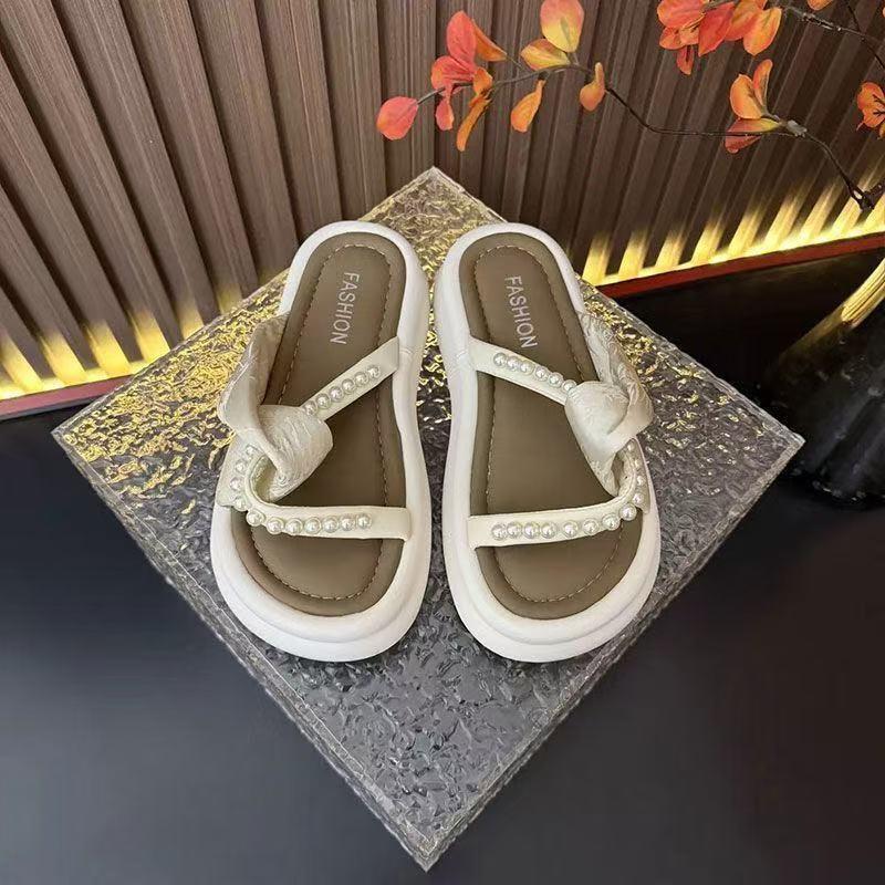 Cool slippers women's summer outer wear new medium and beautiful skirt versatile thick-soled slippers