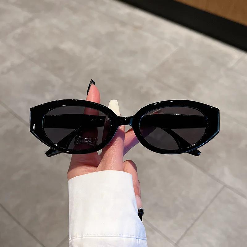 New Oval Sunglasses Women For Men Fashion Vintage Punk Trend Sun Glasses Small Frame Hip Hop Luxury Brand Designer Shades Uv400