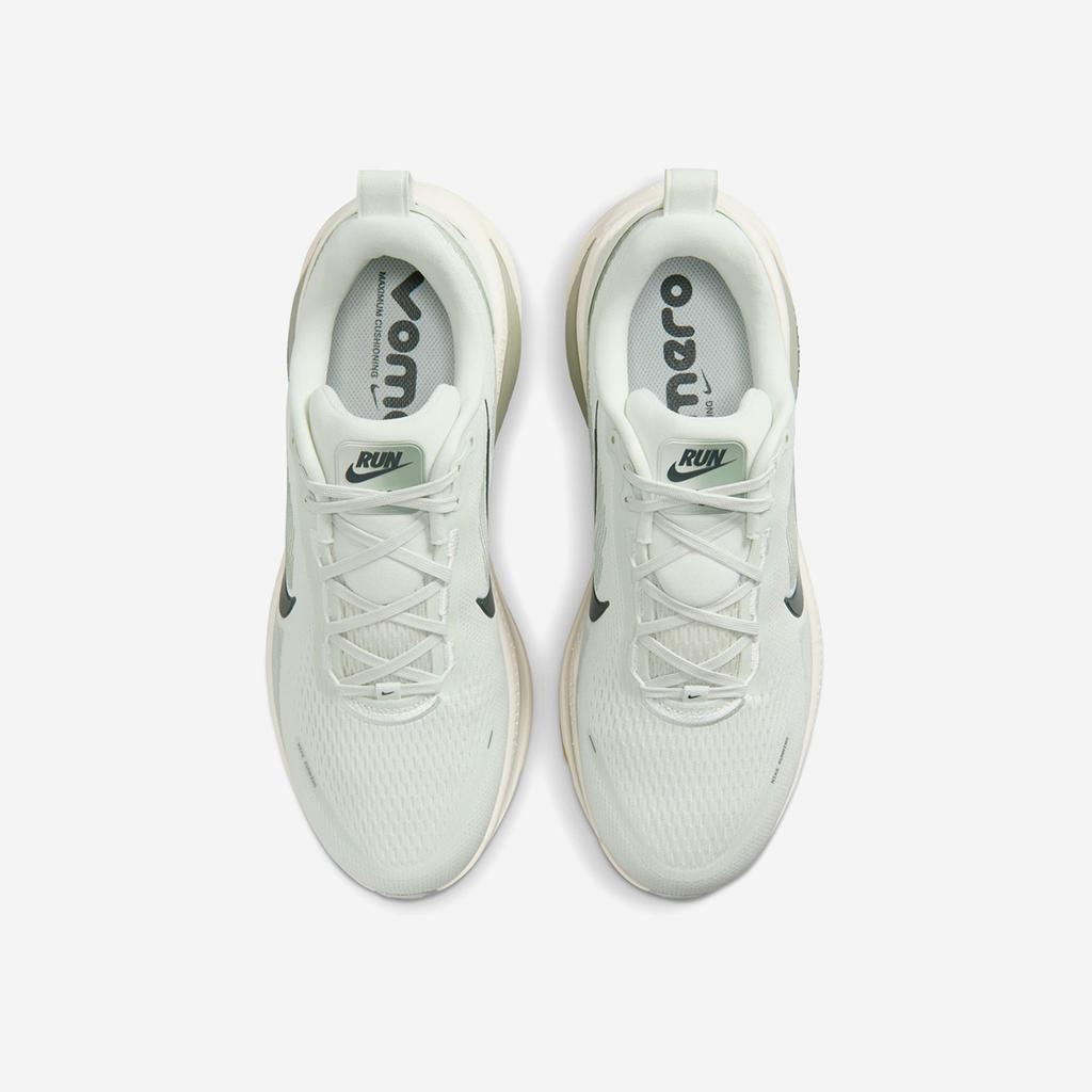 Nike Vomero 18 [HM6803-020]