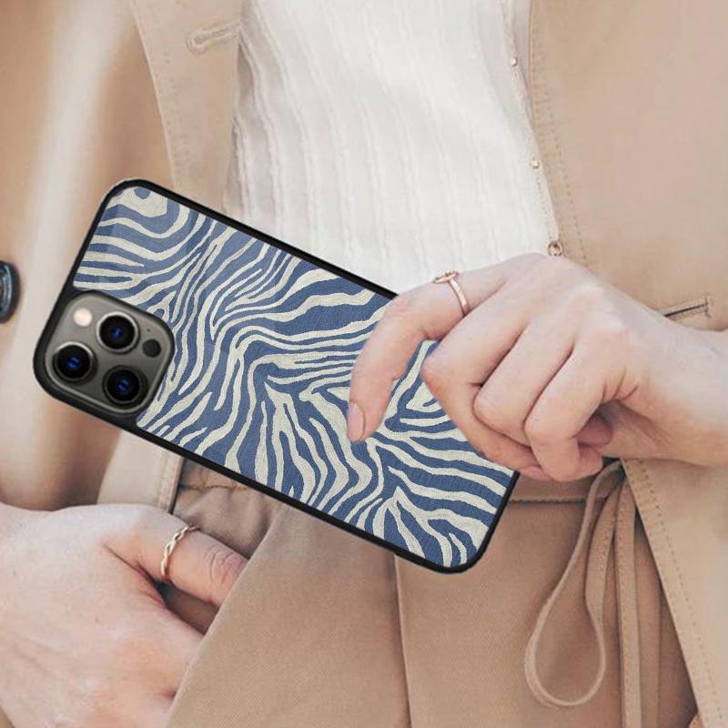 Cow Zebra Pattern Magnetic Phone Case For APPLE iPhone 17 Air 16 14 13 12 Pro Max 15 Plus Wireless Charge With MagSafe Cover