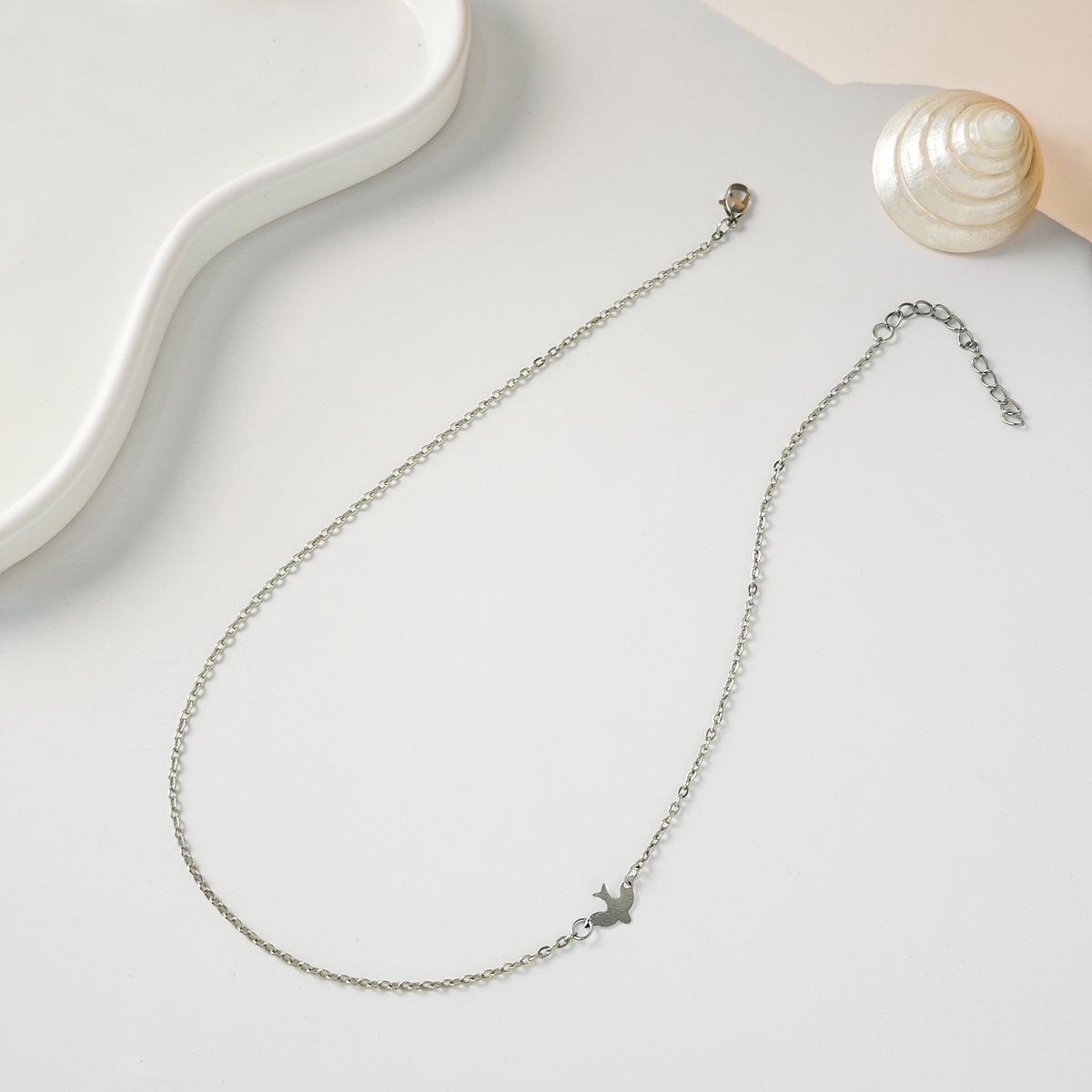 Elegant Peace Dove Necklace: Minimalist European & American Design with Bird Clavicle Chain